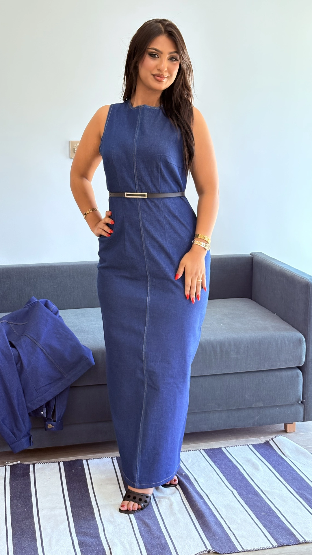 LA ROBE EN DENIM YARA - الصورة 2