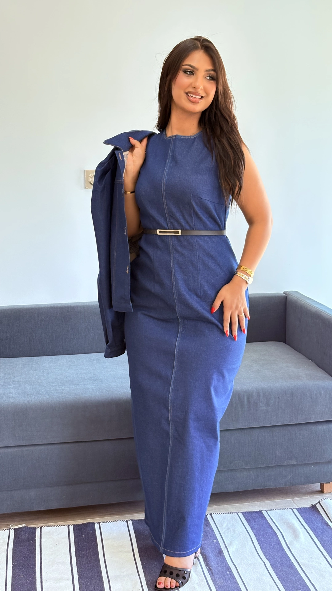 LA ROBE EN DENIM YARA - الصورة 9